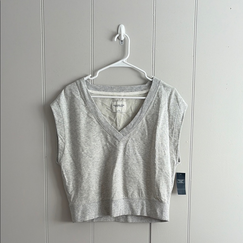Abercrombie Light Gray V-Neck vest